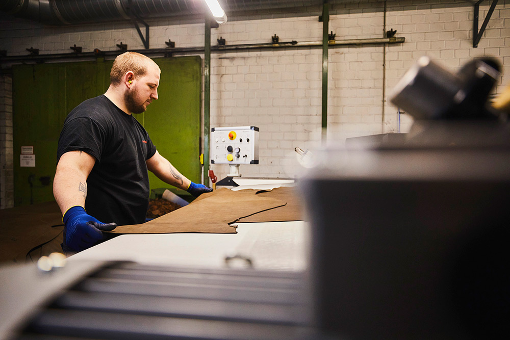 heinen_leather_wegberg_012021_produktion-470