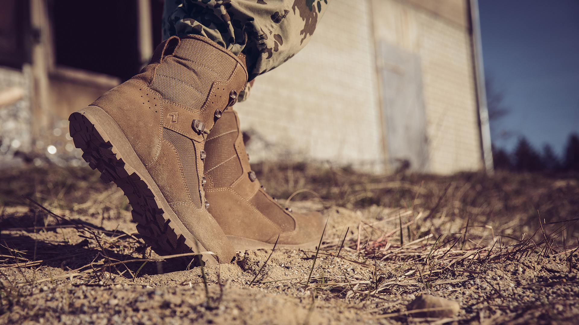 Defense Composite Toe Tactical Slip-Resistant Work Boots