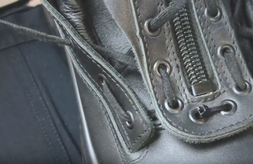 zipper shoe laces